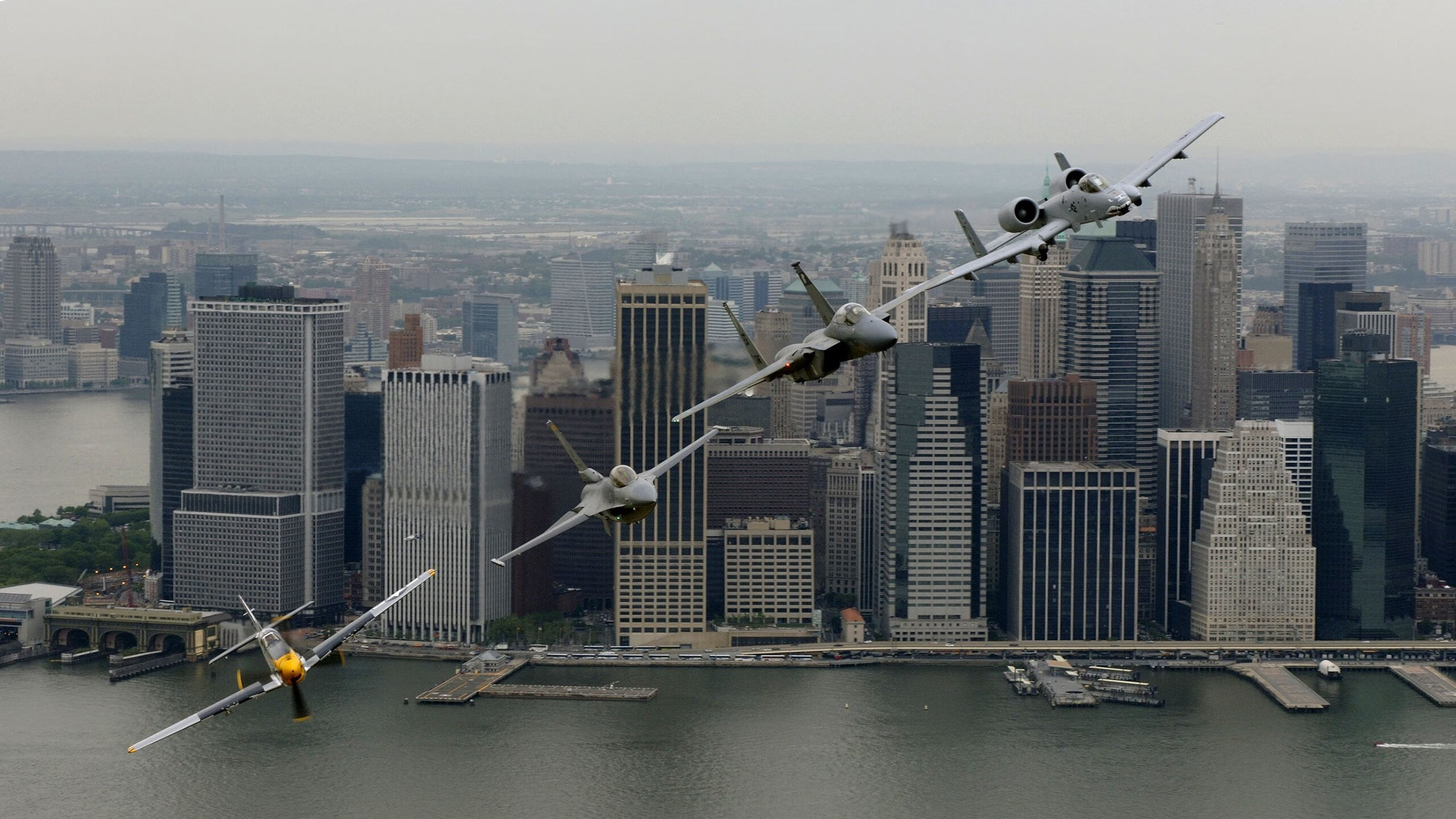 光与影的对决,当个人英雄主义遭遇团队韧性