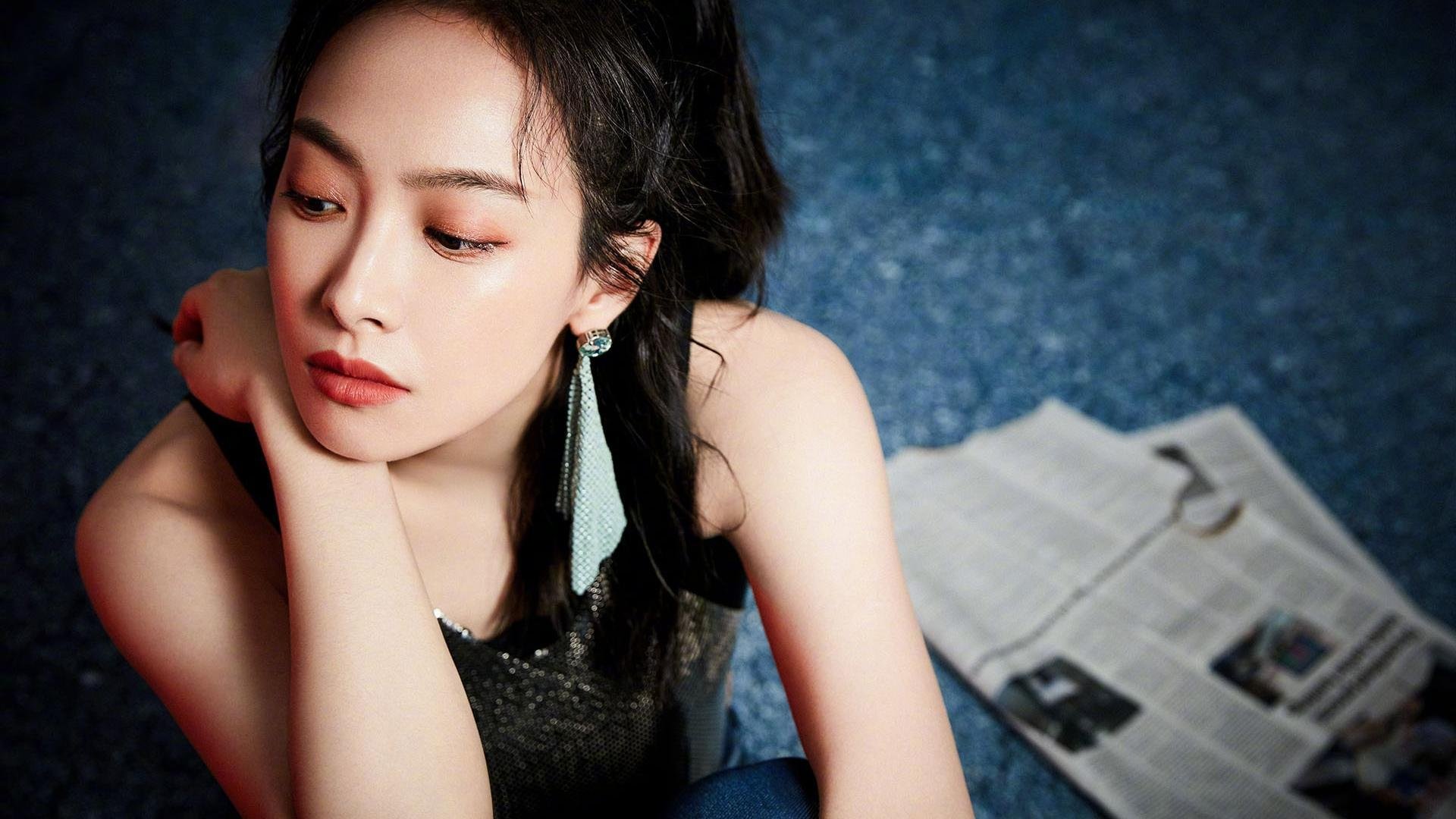 冰与火的对决,凯尔特人铁血防守终结魔术,拉文绝境中绽放火焰