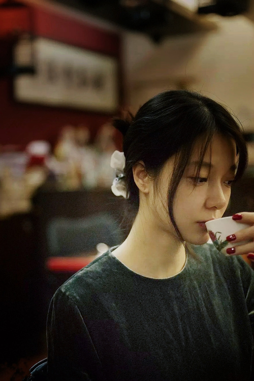 克瓦拉茨赫利亚，用高加索的火焰，灼烧巴黎的钟表与埃及的沙