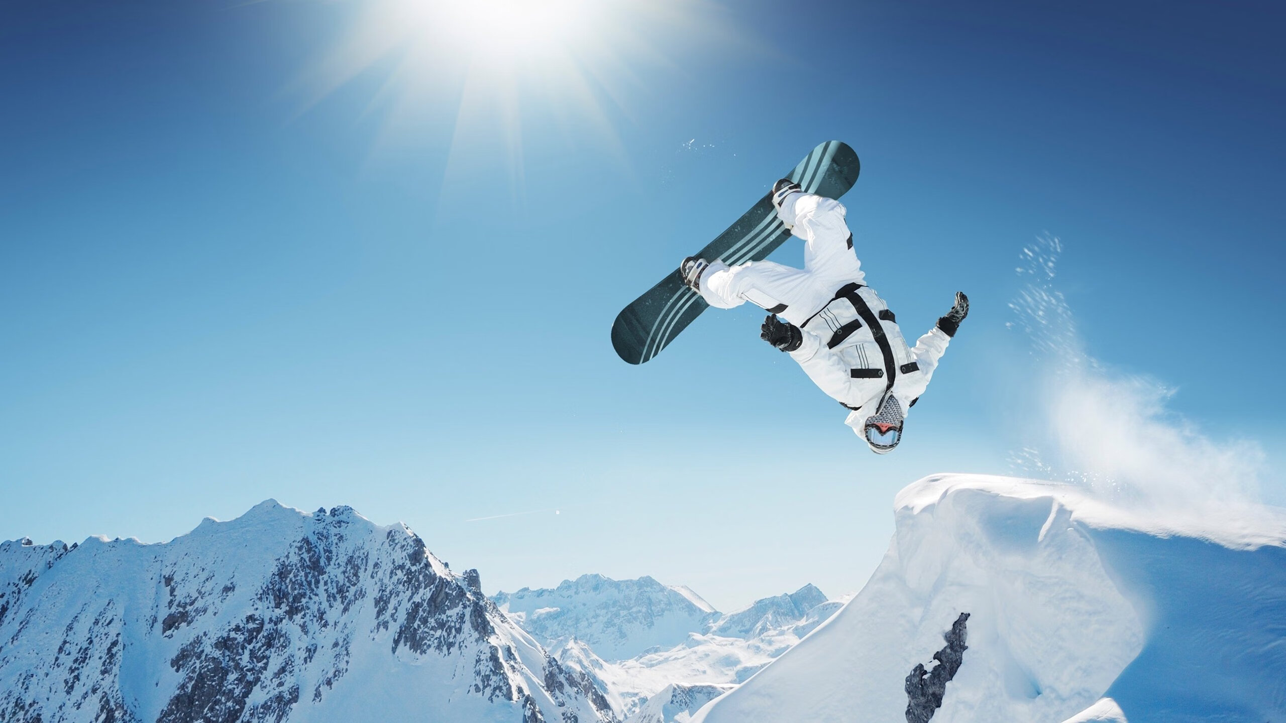 唯一性刻在篮球DNA里，哈利伯顿锁死对手与黄蜂体系压制的共通启示